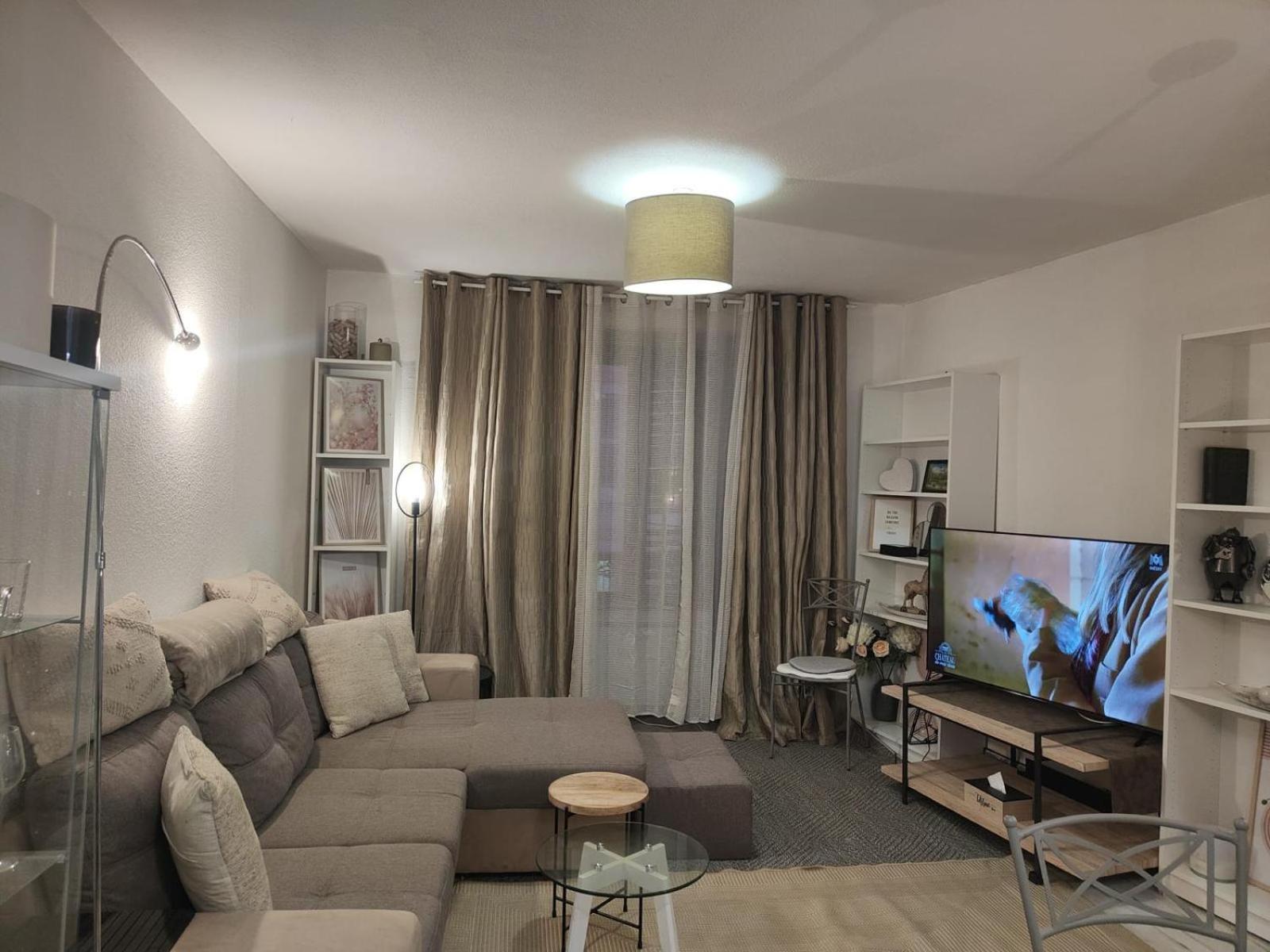 T2 Plein Centre-ville 40m2 *